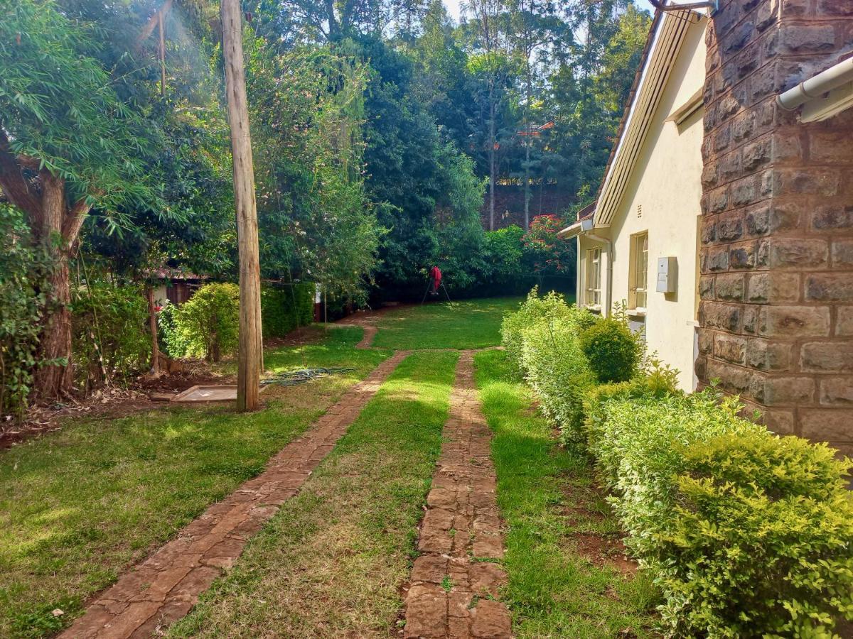 Kuniville Guest House Nyeri Exteriér fotografie