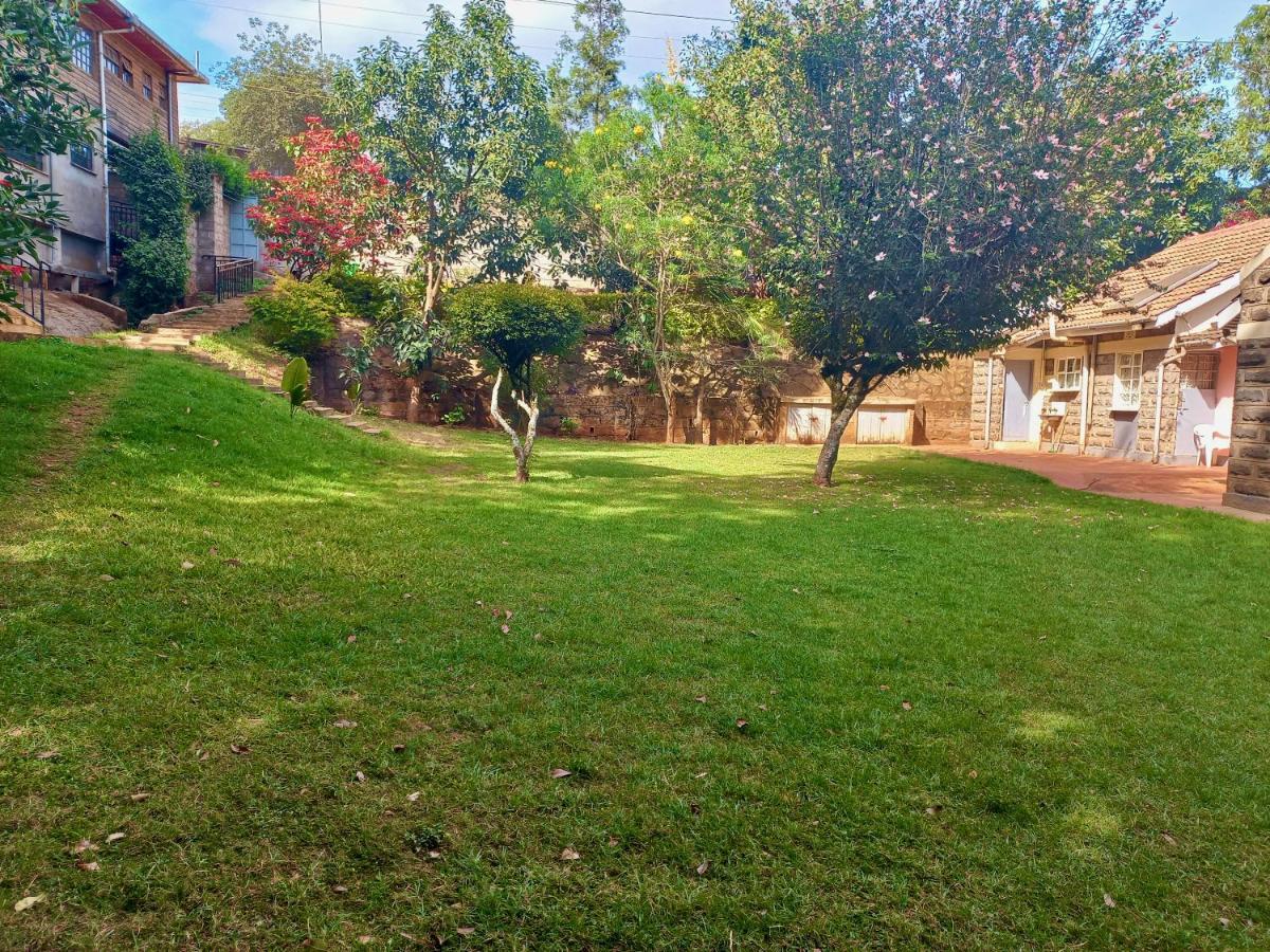 Kuniville Guest House Nyeri Exteriér fotografie